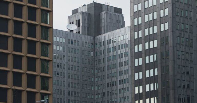 Centers - Buildings in Downtown Pittsburgh