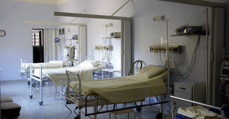 Hospitals - White Hospital Beds